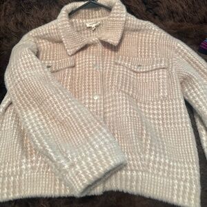 Women’s Mystree Fuzzy Jacket